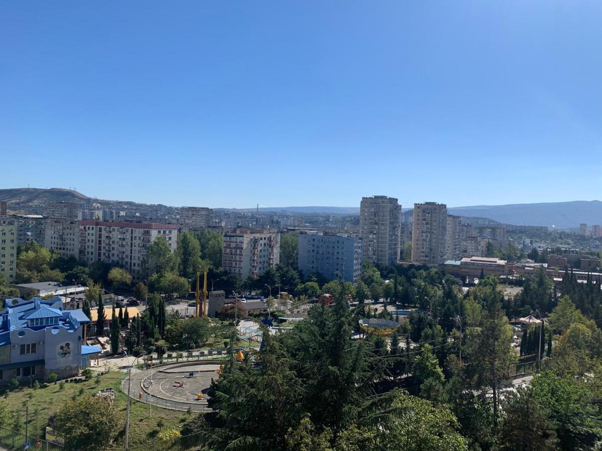 Apartments Of Gregoryan Tbilisi Exterior photo